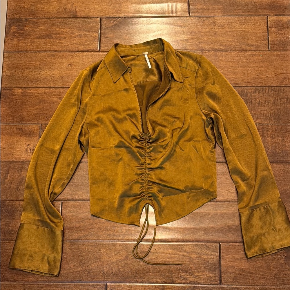Free People cropped blouse size Large